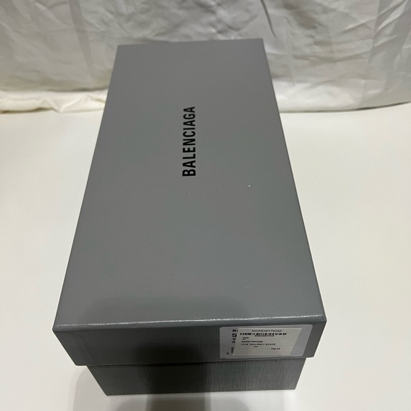 BALENCIAGA Logo Sport Slide (Yellow) - Picture 16 of 17